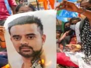 ಪ್ರಜ್ವಲ್ ಎನ್ನುವ ನೀಚನನ್ನು ಸಮರ್ಥಿಸಬೇಡಿ!