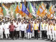 ಮೂರನೇ ದಿನ ಪೂರೈಸಿದ ಬಿಜೆಪಿ ಜೆಡಿಎಸ್ ಪಾದಯಾತ್ರೆ; ಪಾದಯಾತ್ರೆಯಲ್ಲಿ ಸಾಗುತ್ತಿದ್ದ ಬಿಜೆಪಿ ಕಾರ್ಯಕರ್ತೆ ಸಾವು, ಬಿಜೆಪಿ ಮುಖಂಡರೊಬ್ಬರು ಅಸ್ವಸ್ಥ