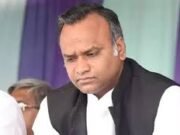 ಮಲ್ಲಿಕಾರ್ಜುನ ಖರ್ಗೆ ಕುಟುಂಬದ ಟ್ರಸ್ಟ್ ಗೆ KIADB ಭೂಮಿ ಮಂಜೂರು ವಿಚಾರ; ನಾವು ಕಾನೂನು ಪ್ರಕಾರ ಜಮೀನು ತಗೋಬಾರದಾ? ಎಂದ ಪ್ರಿಯಾಂಕ ಖರ್ಗೆ