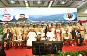 ಅರಣ್ಯ ಇಲಾಖೆ ಸಿಬ್ಬಂದಿಗೆ ಸಿಎಂ ಸಿದ್ದರಾಮಯ್ಯ ಮುಖ್ಯಮಂತ್ರಿ ಪದಕ ಪ್ರದಾನ; ದಸರಾ ಆನೆ ಅಭಿಮನ್ಯು ಮಾವುತಗೆ ಸಿಎಂ ಚಿನ್ನದ ಪದಕ