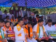 ರಾಜ್ಯ ಬಿಜೆಪಿಯಿಂದ ಇಂದು ರಾಜ್ಯಾದ್ಯಂತ ವಕ್ಫ್ ವಿರೋಧಿ ಪ್ರತಿಭಟನೆ; ಮೊದಲ ಬಾರಿಗೆ ಪಕ್ಷದ ಕಾರ್ಯಕ್ರಮದಲ್ಲಿ ಭಾಗಿಯಾದ ಶಾಸಕ ಮುನಿರತ್ನ.