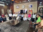 ಮಾಜಿ ಸಚಿವ ಕಟ್ಟಾ ಸುಬ್ರಹ್ಮಣ್ಯ ನಾಯ್ಡು ನಿವಾಸದಲ್ಲಿ ಬಿಜೆಪಿ ಮುಖಂಡರ ಸಭೆ