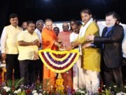 ರಾಜ್ಯ ಒಕ್ಕಲಿಗರ ಸಂಘದಿಂದ ಅಭಿನಂದನಾ ಸಮಾರಂಭದಲ್ಲಿ ಭಾಗಿಯಾದ ಹೆಚ್ ಡಿ ಕುಮಾರಸ್ವಾಮಿ, ಆರ್ ಅಶೋಕ್