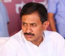 ನಮ್ಮನ್ನು ತಬ್ಬಿಕೊಂಡ ಮೇಲೆ ನಾವೂ ಕೊಚ್ಚೆ ಅವರೂ ಕೊಚ್ಚೆ; ಹೆಚ್ ಡಿ ಕುಮಾರಸ್ವಾಮಿಗೆ ಶಾಸಕ ಮಾಗಡಿ ಬಾಲಕೃಷ್ಣ ತಿರುಗೇಟು