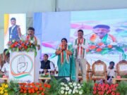 ಸಂಡೂರು ಉಪಚುನಾವಣೆಯಲ್ಲಿ ಕಾಂಗ್ರೆಸ್ ಅಭ್ಯರ್ಥಿ ಅನ್ನಪೂರ್ಣ ತುಕಾರಾಮ್ ಗೆಲುವು ಹಿನ್ನೆಲೆ; ವಿಧಾನಸಭಾ ಕ್ಷೇತ್ರದ ಮತದಾರರಿಗೆ ಕೃತಜ್ಞತೆ ಸಲ್ಲಿಸುವ ಸಮಾರಂಭದಲ್ಲಿ ಡಿಕೆಶಿ ಭಾಗಿ