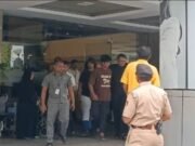 ಸರ್ಜರಿ ಇಲ್ಲದೇ ಆಸ್ಪತ್ರೆಯಿಂದ ಡಿಸ್ಚಾರ್ಜ್ ಆದ ಡಿ ಬಾಸ್ ದರ್ಶನ್; ಹಾಗಾದ್ರೆ ಇಷ್ಟು ದಿನ ಮಾಡಿದ್ದು ಬೆನ್ನುನೋವಿನ ನಾಟಕನಾ?