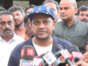 ಕ್ಯಾನ್ಸರ್ ಚಿಕಿತ್ಸೆಗಾಗಿ ಅಮೇರಿಕಾಗೆ ತೆರಳಿದ ನಟ ಶಿವರಾಜ್ ಕುಮಾರ್ ; ಕುಟುಂಬದವರನ್ನು ನೋಡಿ ಭಾವುಕರಾದ ಶಿವಣ್ಣ