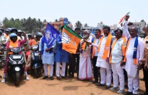 ಬೆಳಗಾವಿ ಜಿಲ್ಲೆಯ ನಿಪ್ಪಾಣಿಗೆ ಡಾ. ಅಂಬೇಡ್ಕರ್ ಭೇಟಿ ನೀಡಿ ನೂರು ವರ್ಷ ಹಿನ್ನೆಲೆ, ಬೆಂಗಳೂರಿನಿಂದ ನಿಪ್ಪಾಣಿವರೆಗೆ ರಥ ಯಾತ್ರೆ ಮತ್ತು ಬೈಕ್ ರ್ಯಾಲಿ; ಮಾದಾವರದಲ್ಲಿ ಬೈಕ್ ರ್ಯಾಲಿಗೆ ಛಲವಾದಿ ನಾರಾಯಣಸ್ವಾಮಿ ಚಾಲನೆ