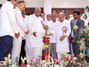 ಅಂಬೇಡ್ಕರ್ ಮೆಡಿಕಲ್ ಕಾಲೇಜು ಆವರಣದಲ್ಲಿ ನಡೆದ ಅಂಬೇಡ್ಕರ್ ಪುತ್ಥಳಿ ಅನಾವರಣ ಕಾರ್ಯಕ್ರಮದಲ್ಲಿ ಮಲ್ಲಿಕಾರ್ಜುನ ಖರ್ಗೆ ಭಾಗಿ