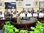 ದೇವನಹಳ್ಳಿ ರೈತರ ಭೂಸ್ವಾಧಿನ ಪ್ರಕ್ರಿಯೆ ಕುರಿತು ಸಿಎಂ ಸಿದ್ದರಾಮಯ್ಯ ನೇತೃತ್ವದಲ್ಲಿ ಸಭೆ