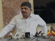 ಅಣ್ಣನನ್ನು ಸಿಎಂ ಮಾಡಬೇಕೆಂಬ ನನಗೂ ಆಸೆ ಇದೆ, ಅವರ ಹಣೆಯಲ್ಲಿ ಬರೆದಿದ್ರೆ ಸಿಎಂ ಆಗ್ತಾರೆ; ಬೆಂಗಳೂರಿನಲ್ಲಿ ಮಾಜಿ ಸಂಸದ ಡಿ.ಕೆ. ಸುರೇಶ್ ಹೇಳಿಕೆ