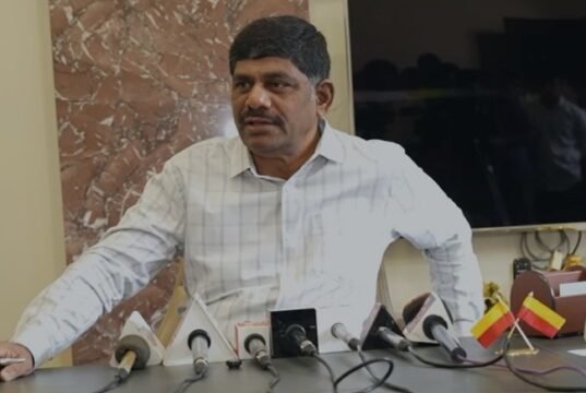 ಸಿದ್ದರಾಮಯ್ಯ ನಿಧಾನವಾದ್ರೂ ಪರವಾಗಿಲ್ಲ ಕೊಟ್ಟ ಮಾತನ್ನು ಉಳಿಸಿಕೊಳ್ತಾರೆ ಎಂಬ ವಿಶ್ವಾಸವಿದೆ: ಮಾಜಿ ಸಚಿವ ಡಿ ಕೆ ಸುರೇಶ್ ಹೇಳಿಕೆ