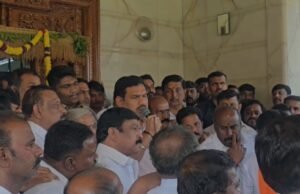 ಶಾಸಕ ಭೈರತಿ ಬಸವರಾಜ ನಿವಾಸಕ್ಕೆ ಬಿಜೆಪಿ ನಾಯಕರ ಭೇಟಿ; ಕುಟುಂಬಸ್ಥರೊಂದಿಗೆ ಮಾತುಕತೆ