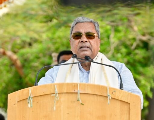 ಕರ್ನಾಟಕ ಪೊಲೀಸ್ ಅಕಾಡೆಮಿ ಸಿಬ್ಬಂದಿಗೆ ಎರಡು ಲಕ್ಷ ರೂ.ಗಳ ಬಹುಮಾನ ಘೋಷಣೆ ಮಾಡಿದ ಸಿಎಂ ಸಿದ್ದರಾಮಯ್ಯ