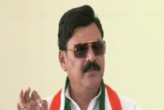 ನಾವು 3-4 ಬಾರಿ ಗೆದ್ದವರು ನಮ್ಮ ಹಕ್ಕು ಹೇಳುವುದರಲ್ಲಿ ತಪ್ಪೇನು: ವಿಧಾನಸೌಧದಲ್ಲಿ ಶಾಸಕ ಬೇಳೂರು ಗೋಪಾಲಕೃಷ್ಣ ಹೇಳಿಕೆ