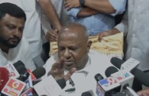ತಮಿಳುನಾಡಿನ ನೂತನ ಮುಖ್ಯಮಂತ್ರಿ ಜೋಸೆಫ್ ವಿಜಯ್ ಅವರನ್ನು ಹಾಡಿ ಹೊಗಳಿದ ಮಾಜಿ ಪ್ರಧಾನಿ ಎಚ್.ಡಿ.ದೇವೇಗೌಡ